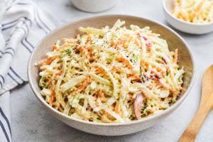 Creamy cabbage slaw